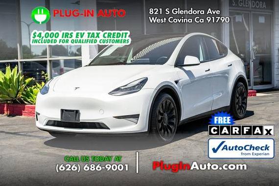 TESLA MODEL Y 2020 5YJYGDEE8LF031870 image